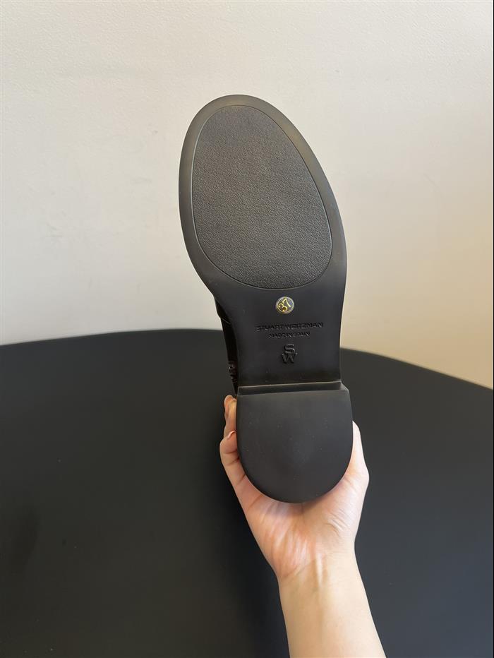 20251128173018913 520